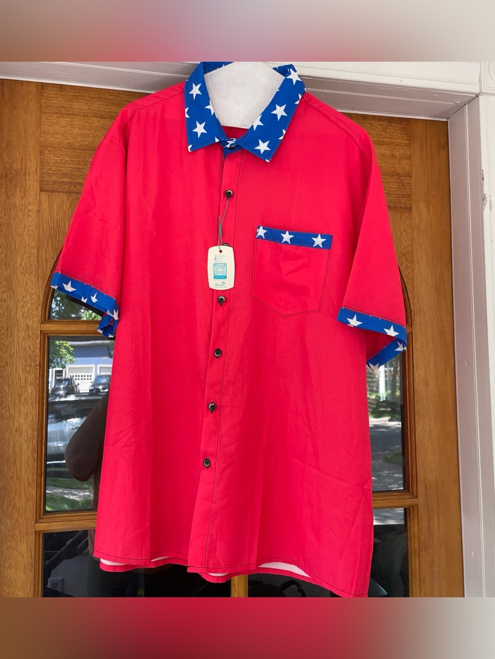 Royaura Men’s Red White And Blue Stars Trim Polo Shirt Size XL NWT